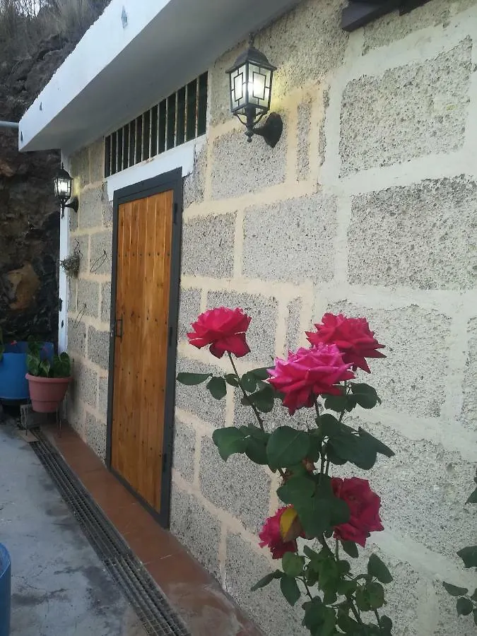 Casita Rural Y Casa Cueva El Perucho Villa Guimar 0*,